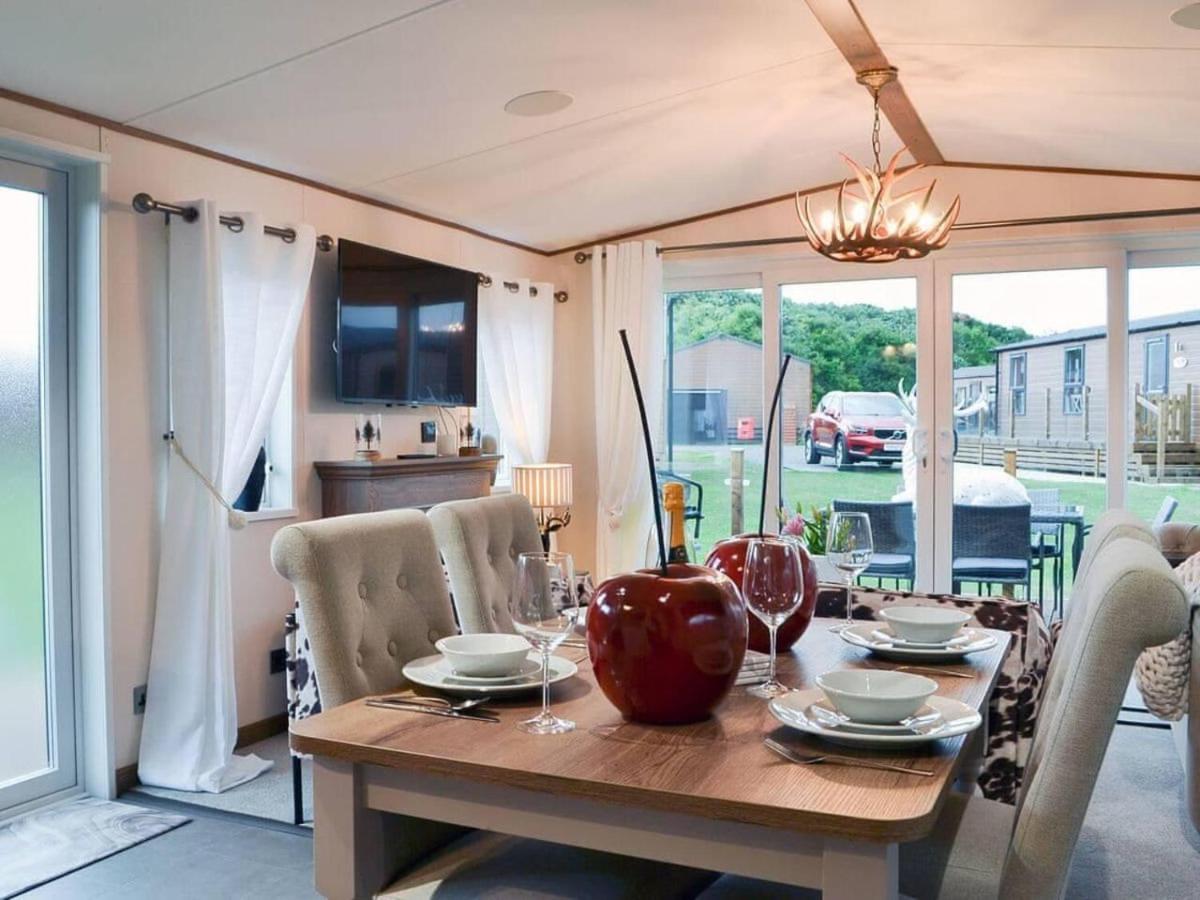 Luxury Boutique Style Lodge With Hot Tub 布里德灵顿 外观 照片
