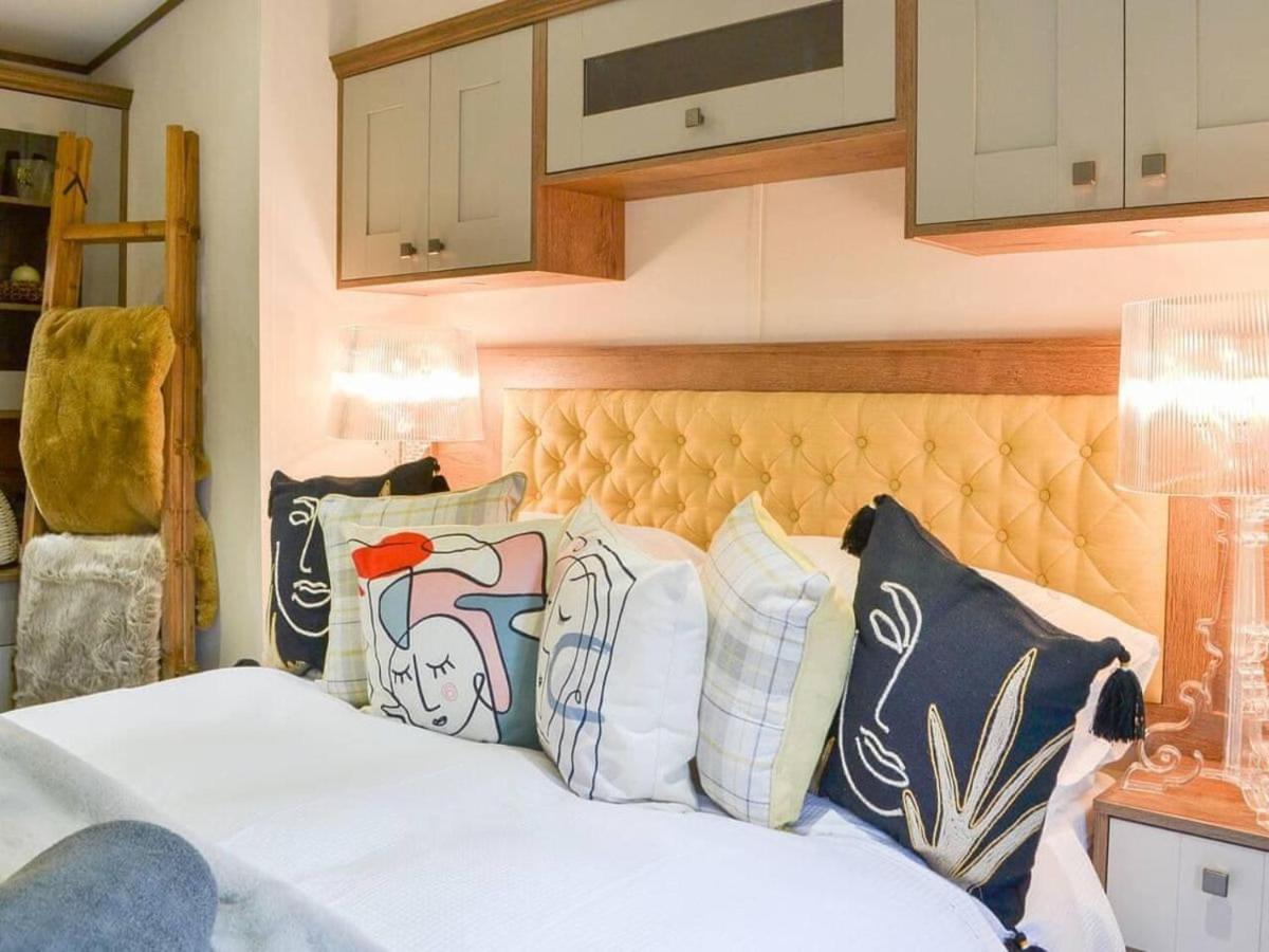 Luxury Boutique Style Lodge With Hot Tub 布里德灵顿 外观 照片