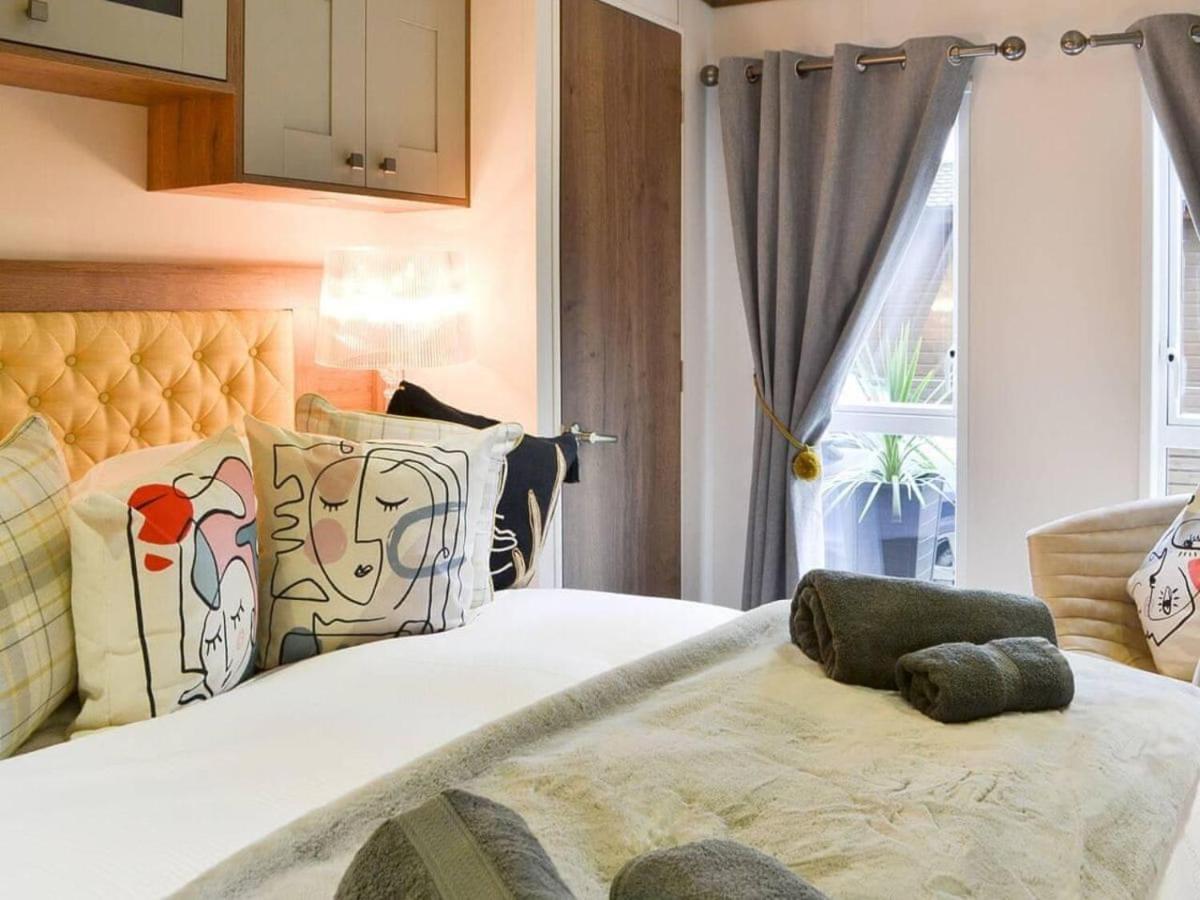 Luxury Boutique Style Lodge With Hot Tub 布里德灵顿 外观 照片